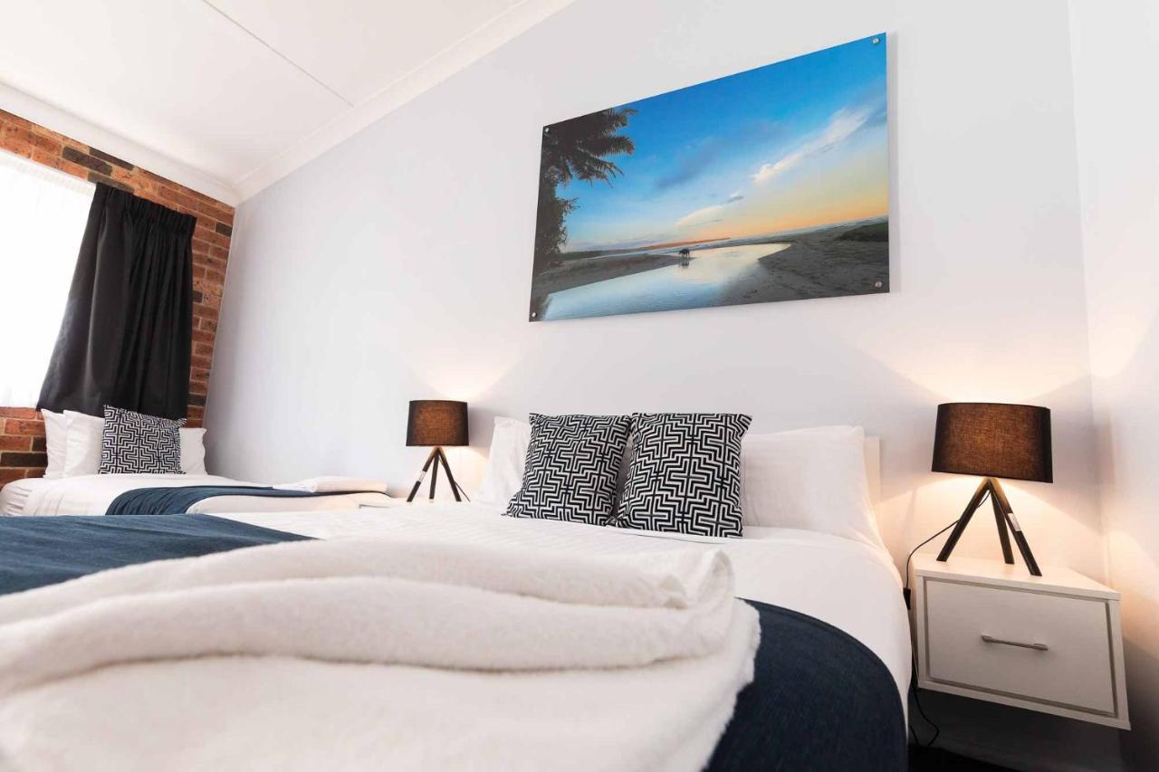 Bay Hotel Motel Bonnells Bay Buitenkant foto